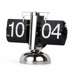 Retro Silent Quartz & Metal Frame Flip Clock – front view